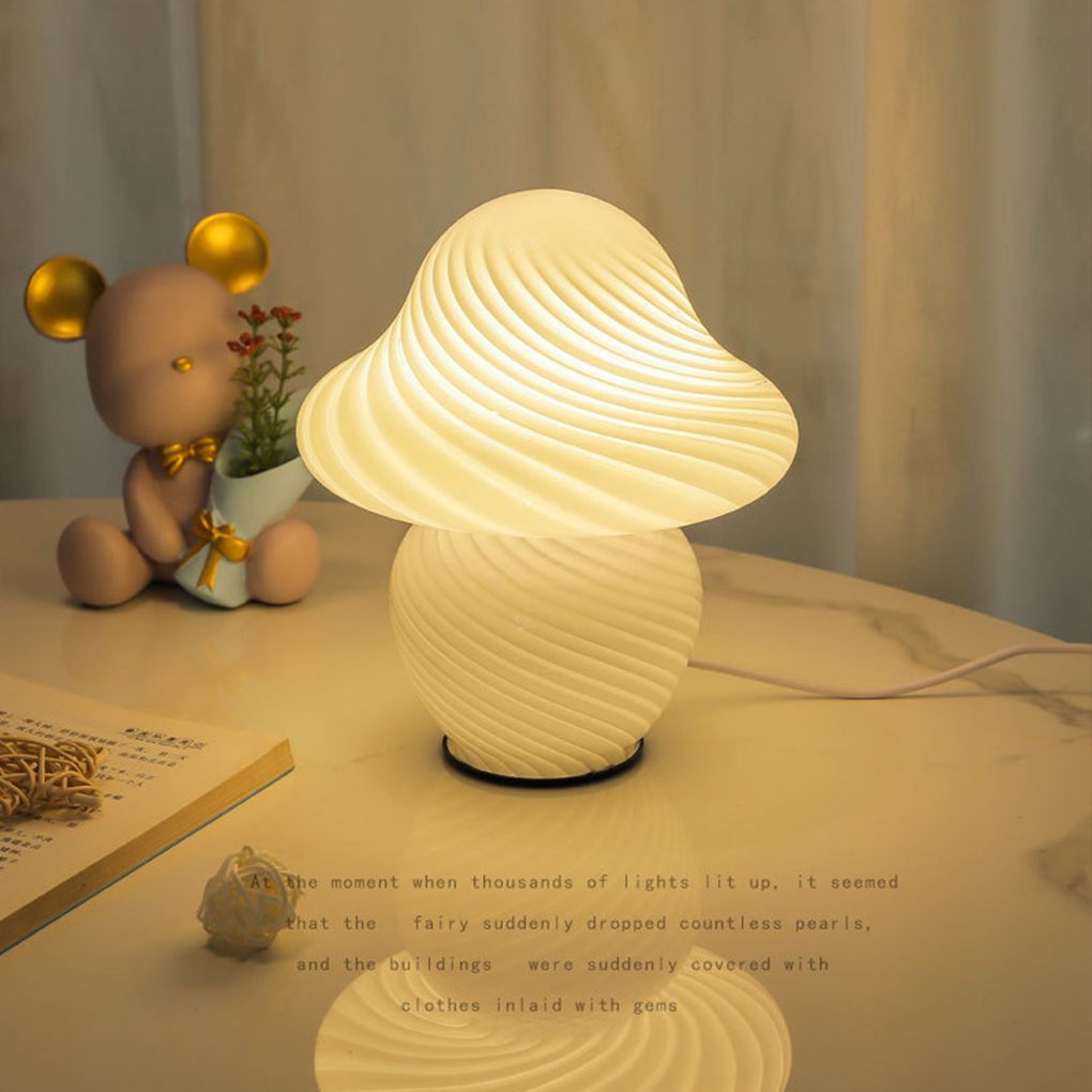 Solar Lamp - مصباح طاولة سرير إبداعي من الزجاج