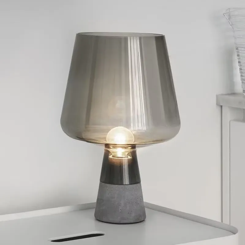 مصباح طاولة إسكندنافي إبداعي ب - مراجعة Solar Lamp وسعره