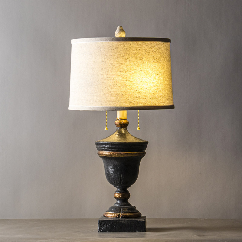 مصباح مكتبي بتصميم كلاسيكي، مص - مراجعة Solar Lamp وسعره