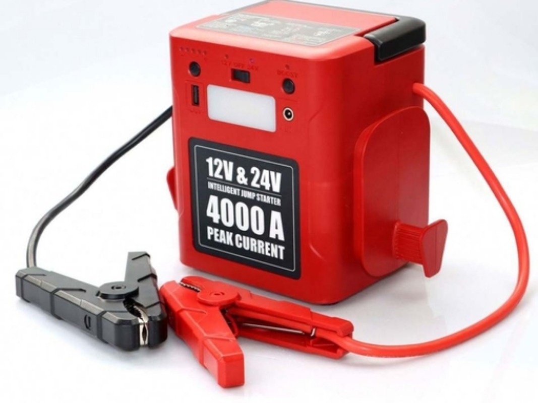 شاحن بطارية محمول بسعة 56000 م - مراجعة Lithium Battery 12V وسعره